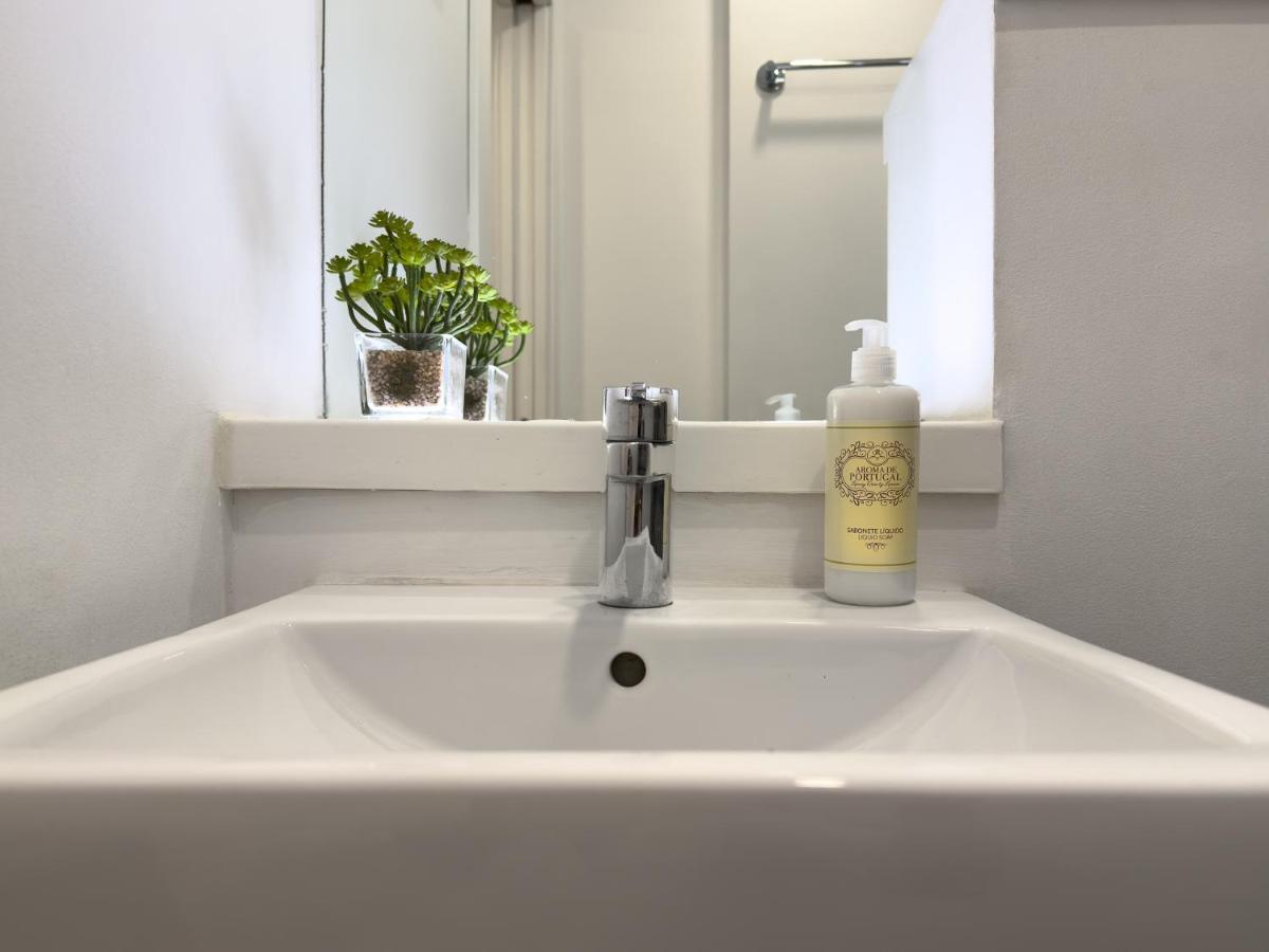 Olarias 2 Bedroom Perfect To Share Near The Castle Lisbon Bagian luar foto